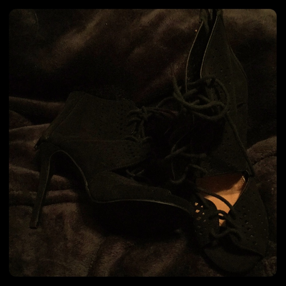 Black heels